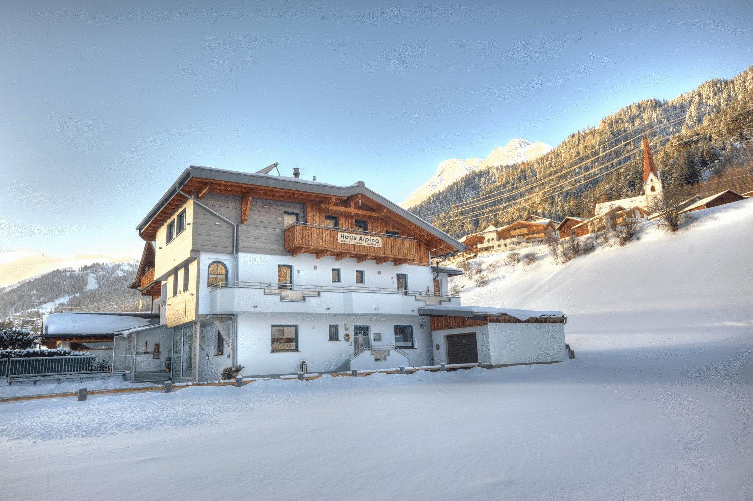Gaestehaus Alpina Sankt Anton am Arlberg Esterno foto