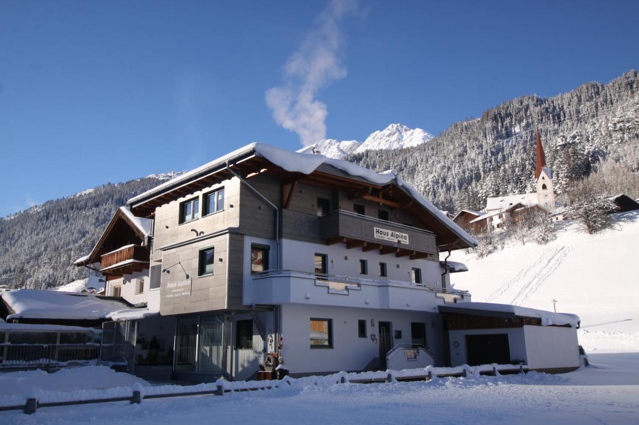 Gaestehaus Alpina Sankt Anton am Arlberg Esterno foto